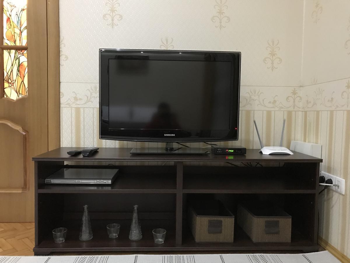Large Apartment In The City Center Mukacheve Exterior foto